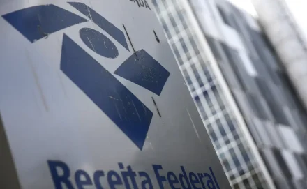 Receita identifica divergências de R$ 44 bi em créditos de PIS/Cofins